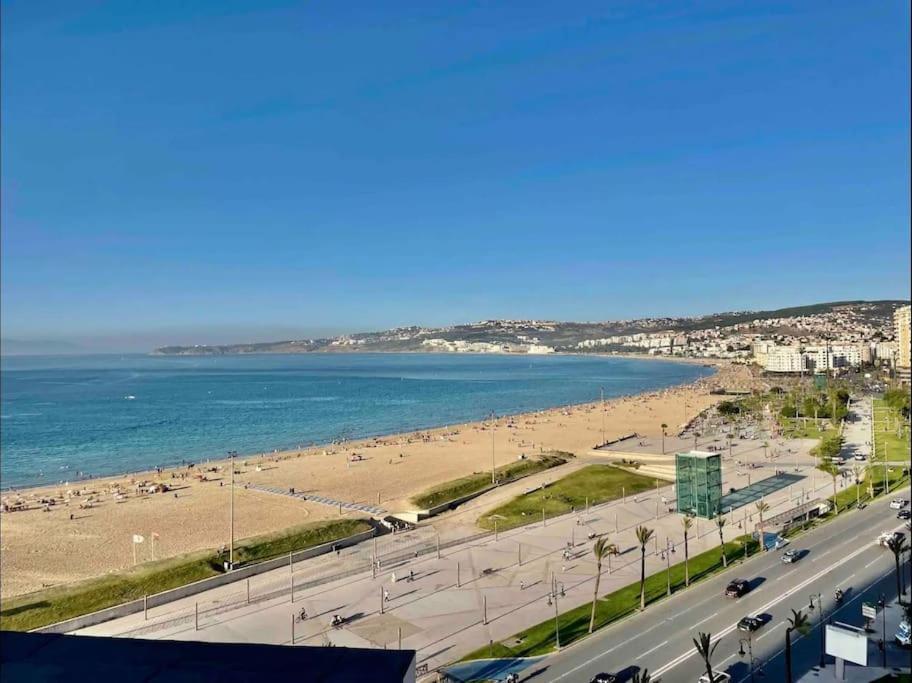 Coastal Elegance - Stylish And Walk Tangier
